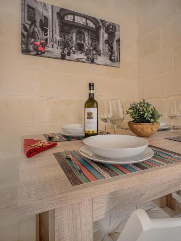 Valletta Rodrigo Apartment Bagian luar foto
